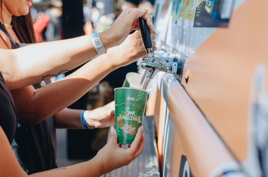 Junglebier chega à 22ª edição com cervejas, gastronomia vegana e música