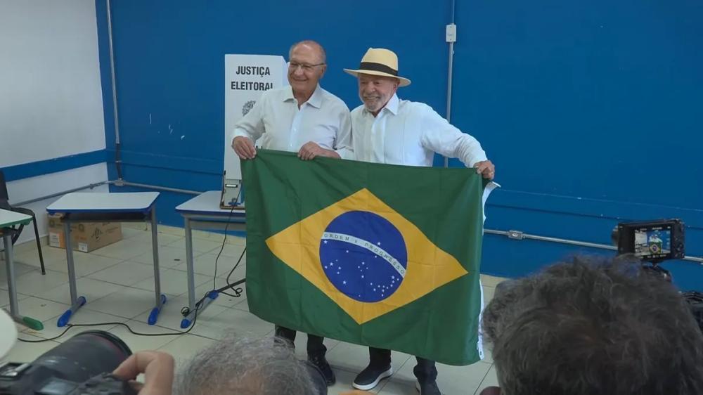 Lula vota em São Bernardo do Campo neste domingo - Foto: Reprodução/ Internet