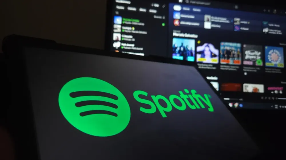 Painel de gerenciamento oferece recursos de monetização e patrocínio para criadores de podcasts e vídeos - Foto: Divulgação