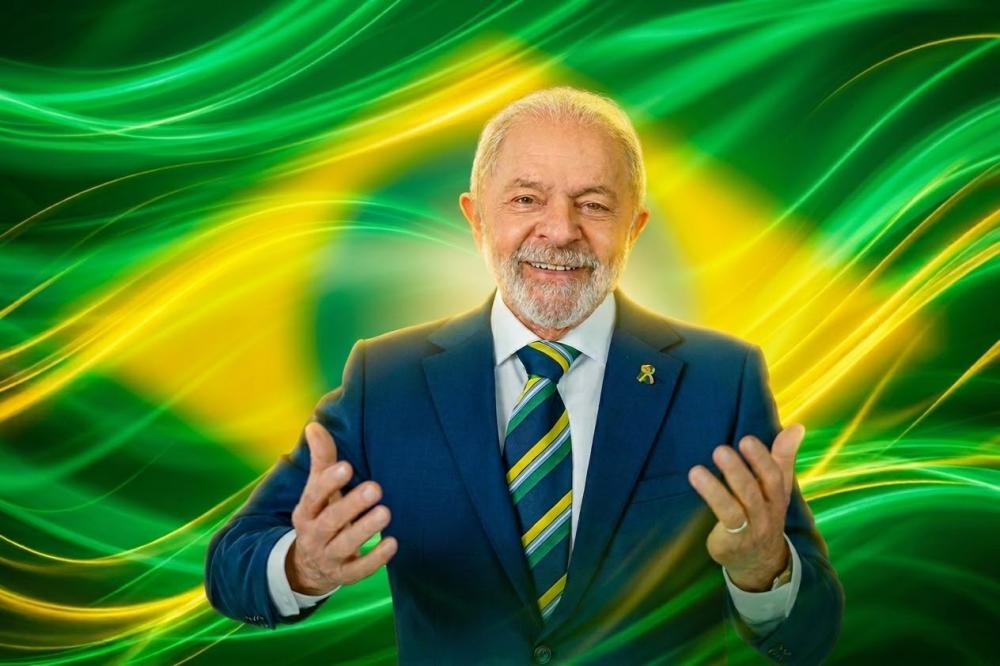 Lula é reeleito presidente do Brasil após disputa com Flávio Bolsonaro